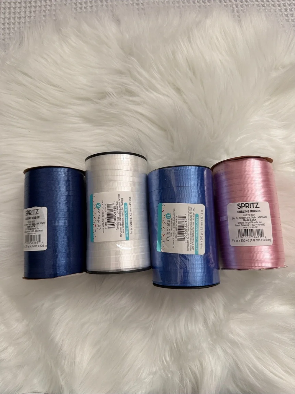Bundle of curling ribbon